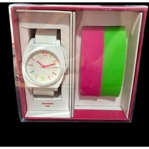 Target White Watch with Interchangeable Pink & Green Silicone Straps New in Box